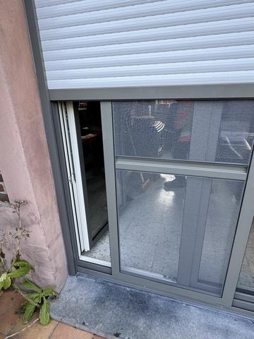 Pose de châssis PVC, bois, aluminium — IMG_4428